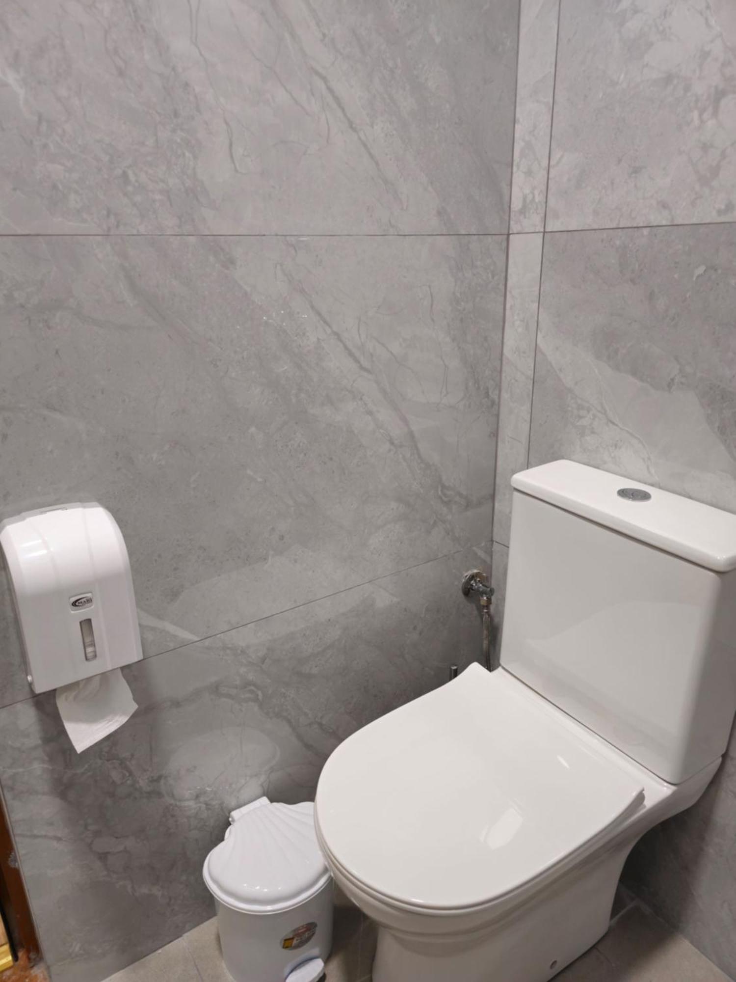 Hotel Center Cozy Nest Tirana Exterior foto