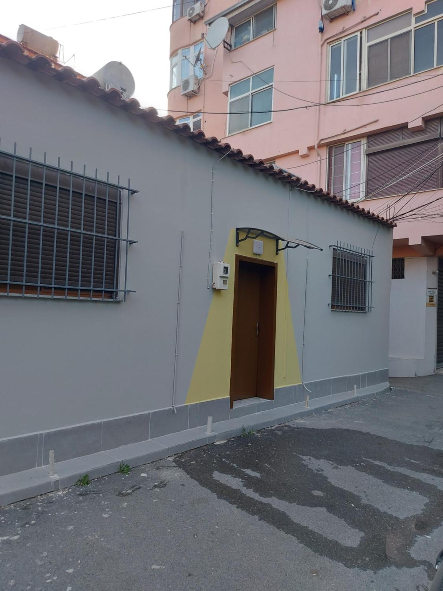 Hotel Center Cozy Nest Tirana Exterior foto